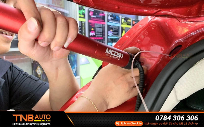 Hệ thống TNB Auto - Địa chỉ lắp cốp điện VinFast Minio Green uy tín tại TP.HCM