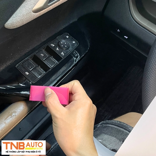 Dán PPF nội thất Mazda CX8 | Cắt CNC chuẩn từng chi tiết 3 Dán PPF nội thất Mazda CX8 Cắt CNC chuẩn từng chi tiết 6