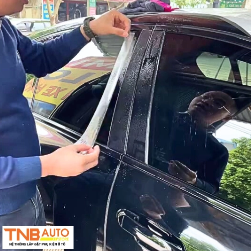 Dán PPF trụ cửa ô tô Bảo vệ tối ưu, thẩm mỹ bền lâu 4