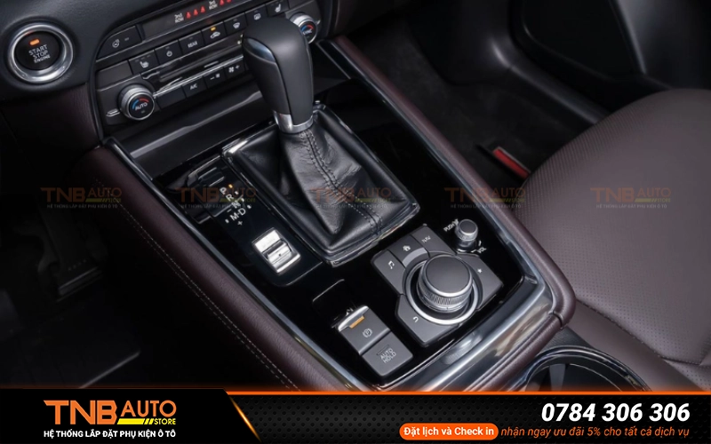 Dán bảo vệ nội thất Toyota cross giúp giữ gìn vẻ đẹp nguyên bản tránh tình trạng trầy xước mất thẩm mỹ sau thời gian dài sử dụng