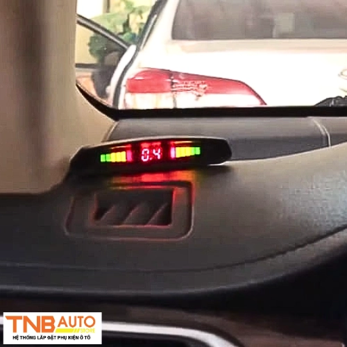 Lắp cảm biến va chạm Vinfast EC Van cảnh báo an toàn 4