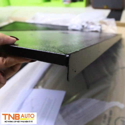 Lắp ốp bảo vệ pin VinFast Minio Green chống va đập 8