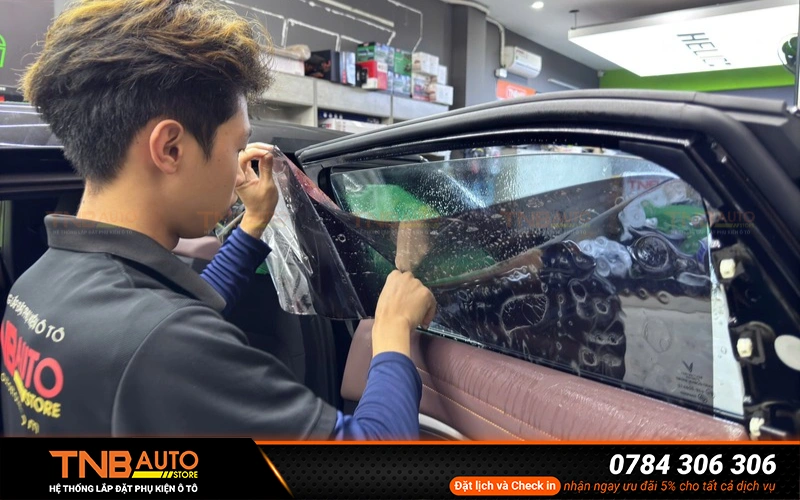 Dán phim cách nhiệt Skoda Slavia giá tốt, bảo hành trọn đời 2 Giải thích các thông số quan trọng của khi dán phim cách nhiệt Skoda Slavia nên biết