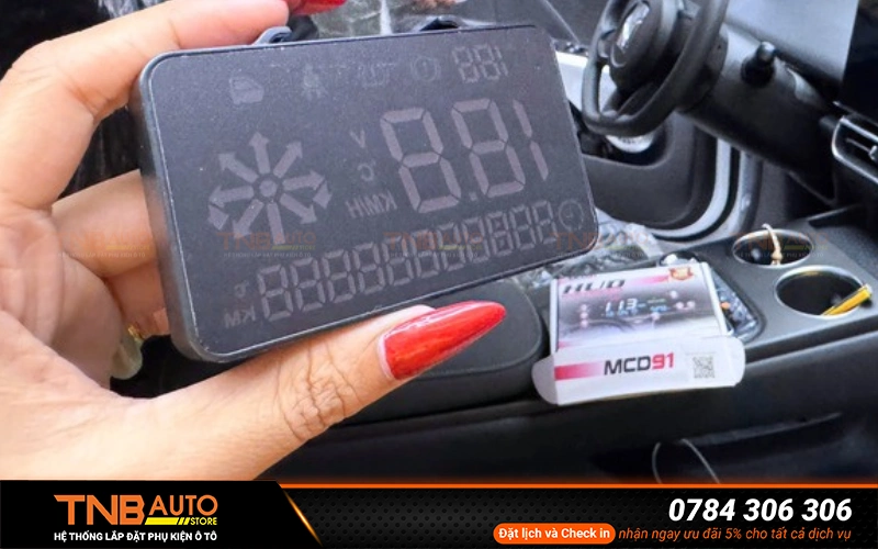 Màn hình HUD kính lái cho xe Jaecoo J7