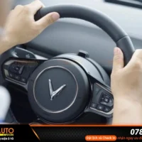 Cách xử lý đúng khi vô lăng ô tô bị nặng