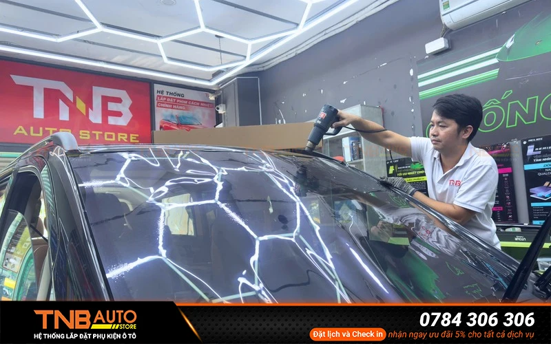 Dán phim cách nhiệt BYD Sealion 6 chống nóng, cản tia UV 4 Hệ thống TNB Auto – Trung tâm chuyên dán phim cách nhiệt BYD Sealion 6 chính hãng tại TP.HCM