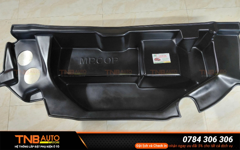 Cốp trước VinFast VF5 thiết kế chuẩn theo khoang máy của xe độ hoàn thiện cao với chất liệu Composite cứng cáp chống cháy lan cực an toàn