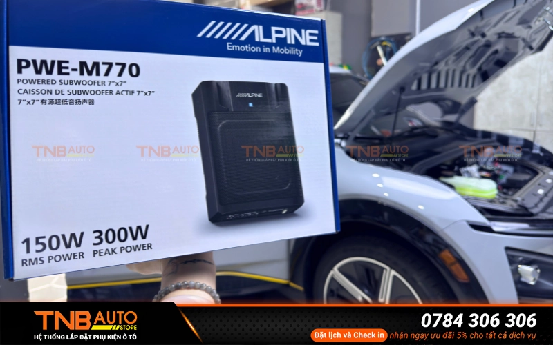 Nâng cấp loa xe VF7 cải thiện bass mạnh hơn, âm thanh chi tiết hơn và mang lại trải nghiệm nghe nhạc sống động hơn trên mọi hành trình