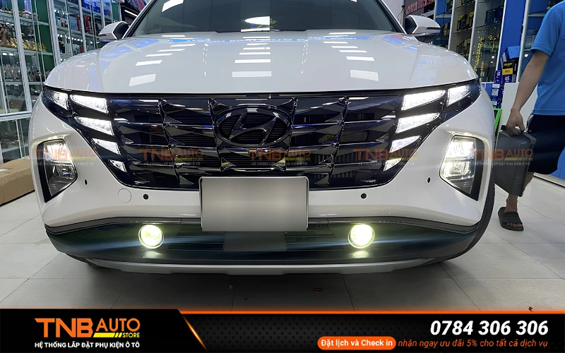 Lắp đèn gầm Hyundai Tucson tăng cường khả năng chiếu sáng