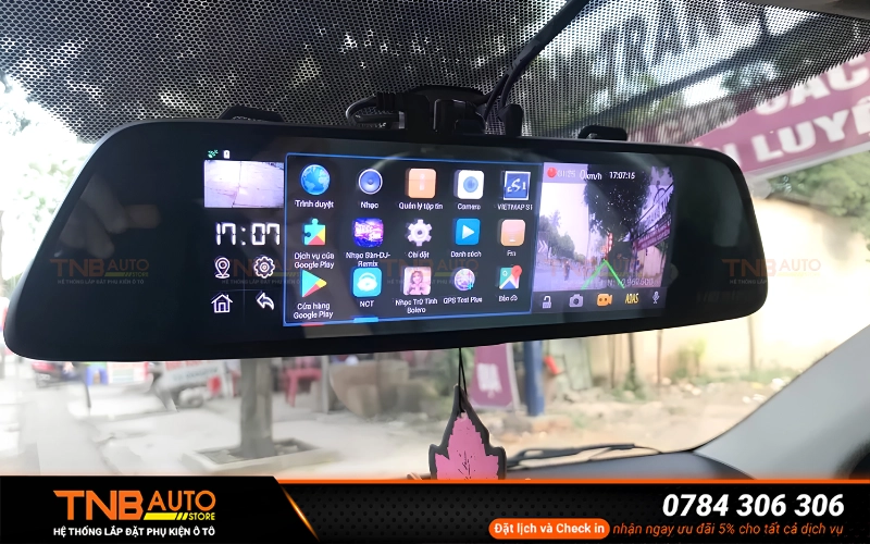Kinh nghiệm “vàng” cần biết khi lắp camera gương điện tử cho xe EC Van