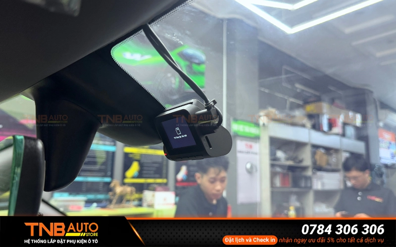Lắp camera hành trình xe VF8 thông minh, ghi hình siêu nét 10 Hệ thống TNB Auto là địa chỉ lắp camera hành trình chính hãng giá tốt cho xe VF8