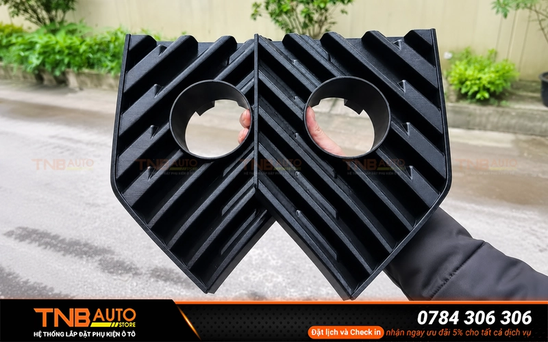 Điểm nổi bật của mặt dưỡng lắp đèn gầm VF MPV7