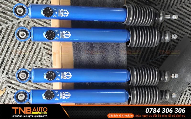 So sánh phuộc rebound và phuộc basic? Nên lắp loại nào? 1 Phuộc Rebound có núm điều chỉnh độ cứng – mềm cho phép người lái chủ động thay đổi mức giảm chấn