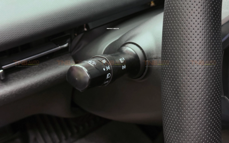 Lắp đèn gầm Limo/MPV7 tại TNB Auto dùng bộ module nguồn IKYXPRO tích hợp bật tắt vào cần gạt nguyên bản của xe