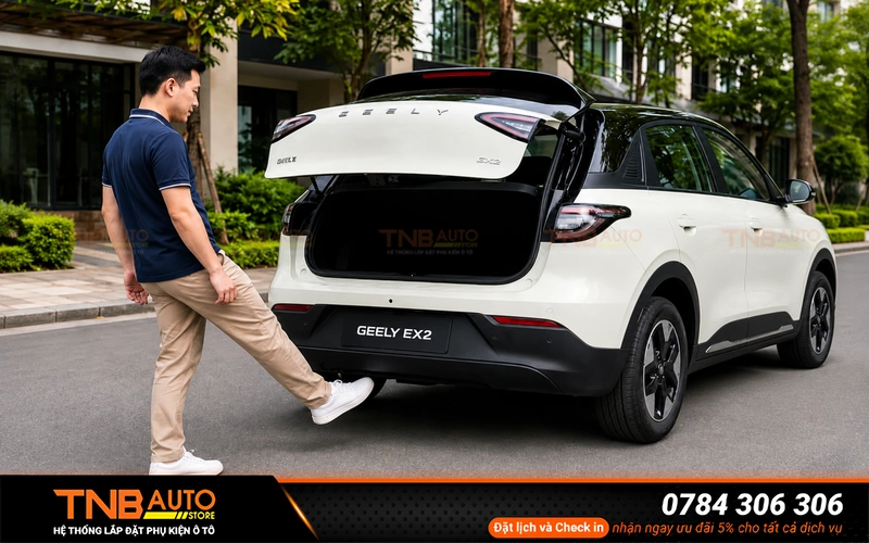 Nâng cấp cốp điện Geely EX2 có thể hỗ trợ đóng/mở cốp bằng nút bấm hoặc các phương thức điều khiển được tích hợp thêm