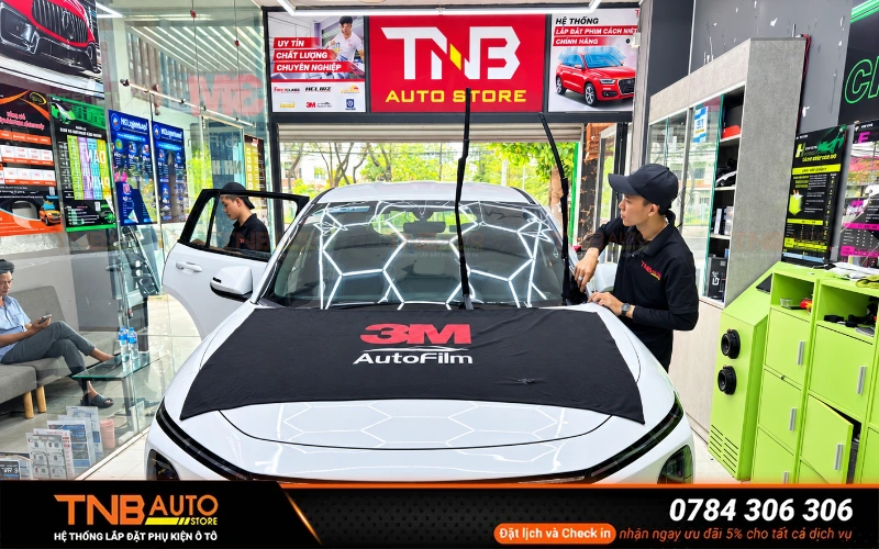 TNB Auto đại lý dán phim cách nhiệt 3M chính hãng tại TP.HCM
