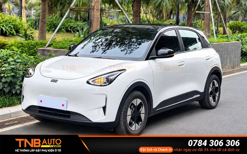 Dán nóc đen Geely EX2 nâng cấp ngoại thất xe trở nên thể thao, cá tính và sang trọng hơn