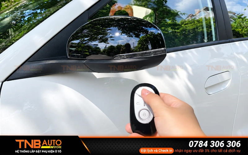 Gập gương Geely EX2 tích hợp khóa, mở cửa gập gương 6 Sau khi nâng cấp gương Geely EX2 có thể tự động gập khi khóa xe và mở ra khi mở khóa
