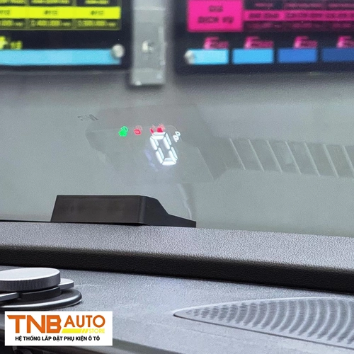 Màn hình HUD VF2 hiển thị thông tin trực diện trên kính lái 5 Màn hình HUD VF2 5